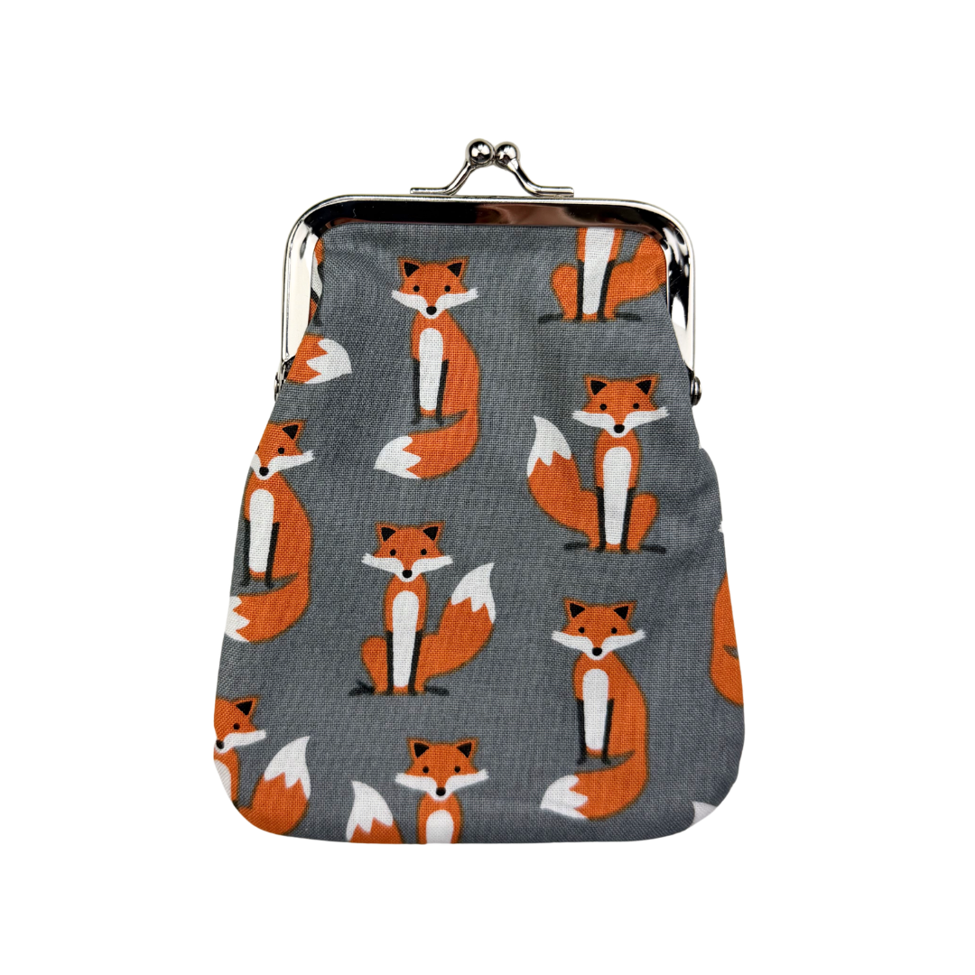 Kukkaro klipsikiinnityksellä